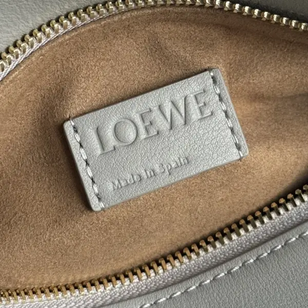 高仿羅意威/LOEWE 編制手柄單肩包