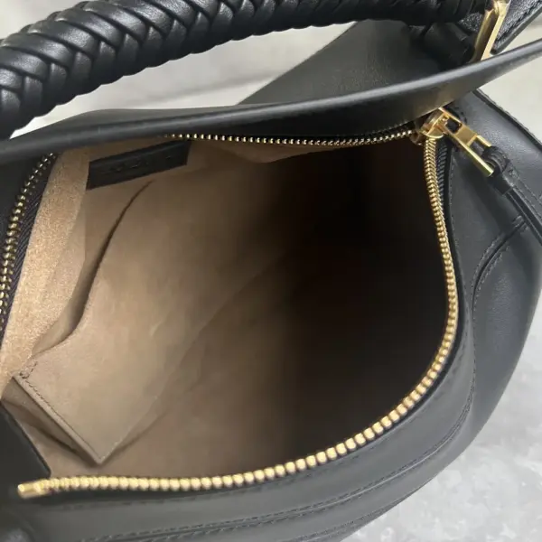 高仿羅意威/LOEWE 編制手柄單肩包