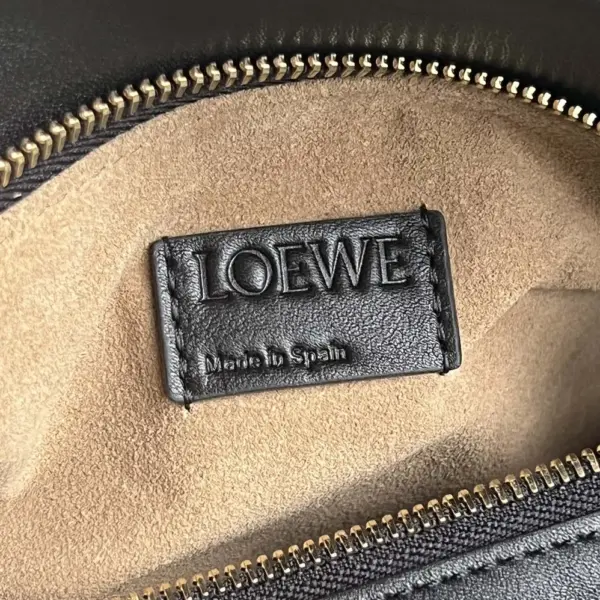 高仿羅意威/LOEWE 編制手柄單肩包