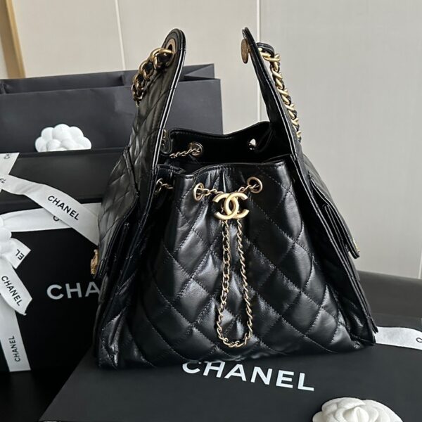 Chanel 25C 抽繩嬉皮包（Hobo包）黑金 AS5293 小號 正品皮 Chanel 25C 抽繩嬉皮包