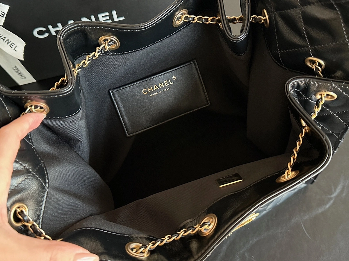 chanel-hobo-25嬉皮包-大號-特寫實拍 容量 細節