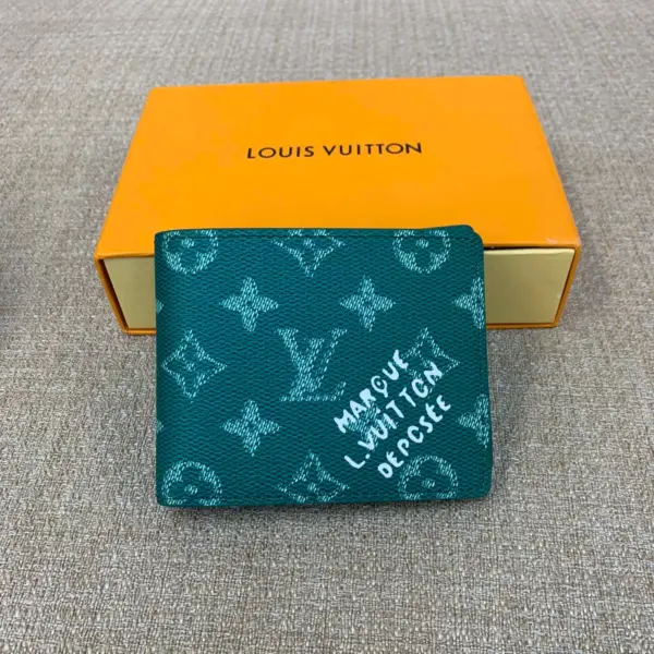 高仿包包LV 男士Multiple錢包 - Pharrell Williams聯名款Monogram Heritage帆布短夾-M12657 高仿包包
