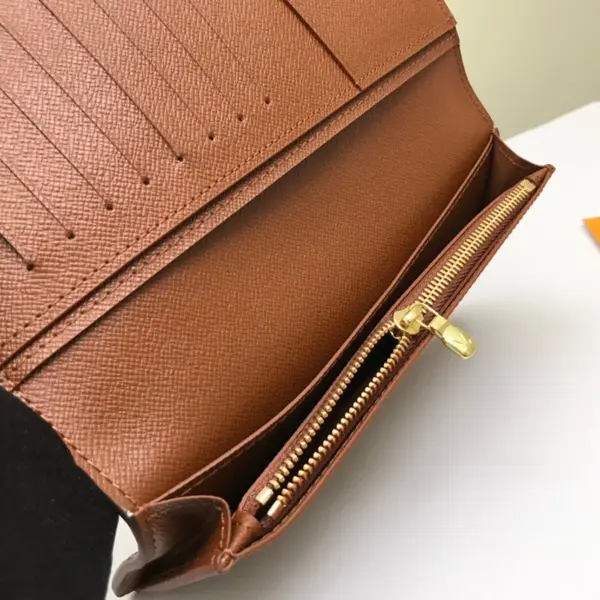 高仿LV Monogram Brazza 男士錢包｜多功能帆布設計｜16卡位+零錢格-M66540