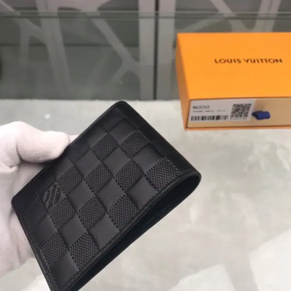 高仿LV Damier Infini Slender男士钱包 - 超薄设计 多功能卡夹-N63263 16 高仿LV 高仿LV Damier Infini Slender男士钱包 - 超薄设计 多功能卡夹-N63263 高仿LV