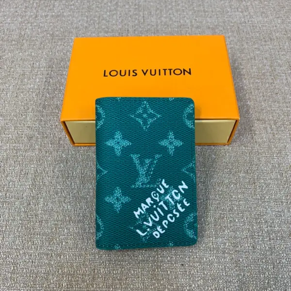 高仿包包LV 男士Monogram Heritage万用钱包 - Pharrell Williams联名款 Damier格纹设计-M12658 高仿包包