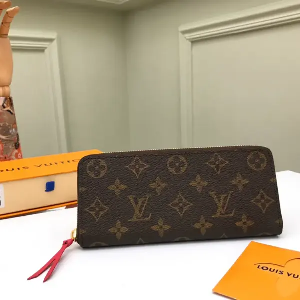 高仿LV Clémence Monogram帆布女士钱包 - 多功能小巧皮夹-M60742 11 高仿LV Clémence Monogram帆布女士钱包 - 多功能小巧皮夹-M60742