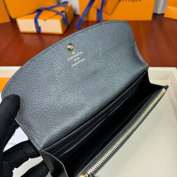高仿LV Emilie錢包 | Monogram Empreinte壓花粒面牛皮 長夾 手拿包-M83138