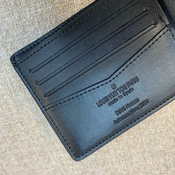 高仿LV Slender男士錢包 | Monogram磨砂牛皮短夾長夾 | 輕薄便攜設計-M11708 17 高仿LV 高仿LV Slender男士錢包 | Monogram磨砂牛皮短夾長夾 | 輕薄便攜設計-M11708 高仿LV