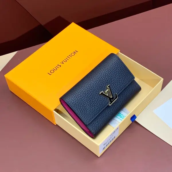 高仿LV Capucines小型錢包 | 多功能Taurillon皮革女士錢包 | 信用卡夾層+零錢格-M62157