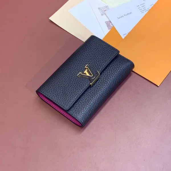 高仿LV Capucines小型錢包 | 多功能Taurillon皮革女士錢包 | 信用卡夾層+零錢格-M62157