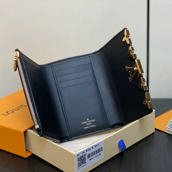 高仿LV Capucines 小型錢包 | 黑色Taurillon皮革 多功能女士短夾-M82764