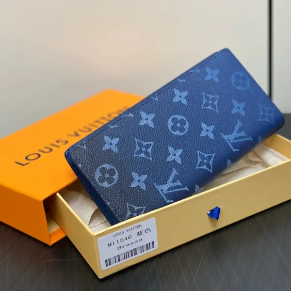 高仿LV Brazza Navy Monogram Gradient 男士錢包 | 漸變印花多功能設計-M11546
