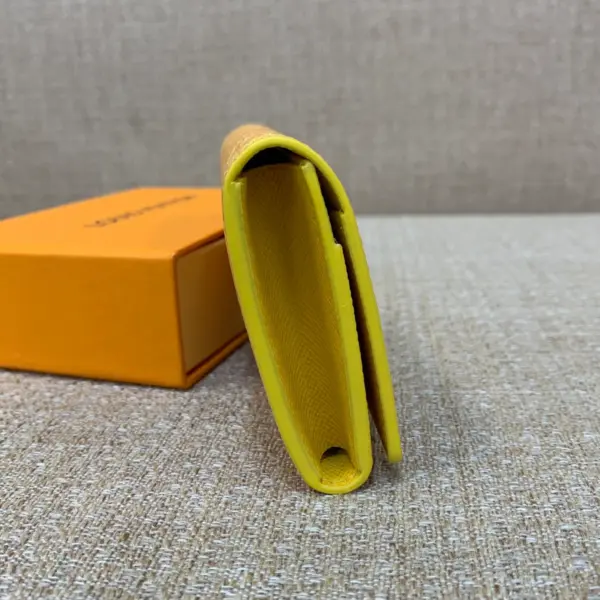 高仿包包LV Envelope名片夾 | Monogram Heritage帆布 超薄設計 商務禮品首選-M12664 高仿包包