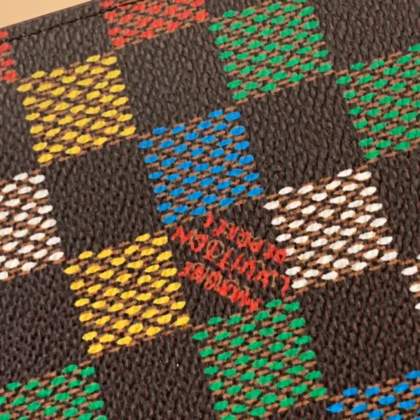 高仿LV Brazza 长款钱包 - Pharrell Williams联名款 Damier Ebene涂層帆布男士錢包-N00141