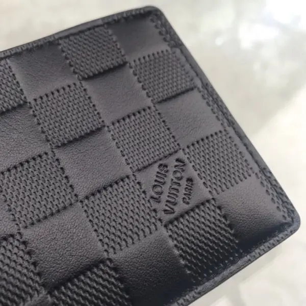 高仿LV Damier Infini Slender男士钱包 - 超薄设计 多功能卡夹-N63263 18 高仿LV 高仿LV Damier Infini Slender男士钱包 - 超薄设计 多功能卡夹-N63263 高仿LV