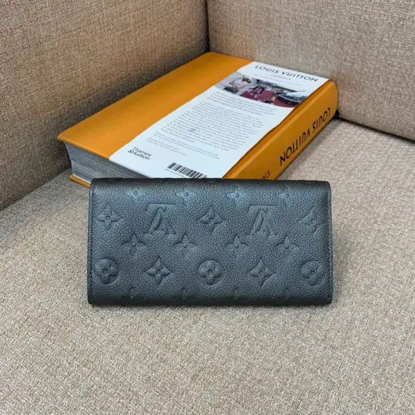 LV Ski系列閃亮版Sarah錢包 | Monogram Empreinte皮革 | 16個名片夾層 | 信封式設計-M12172