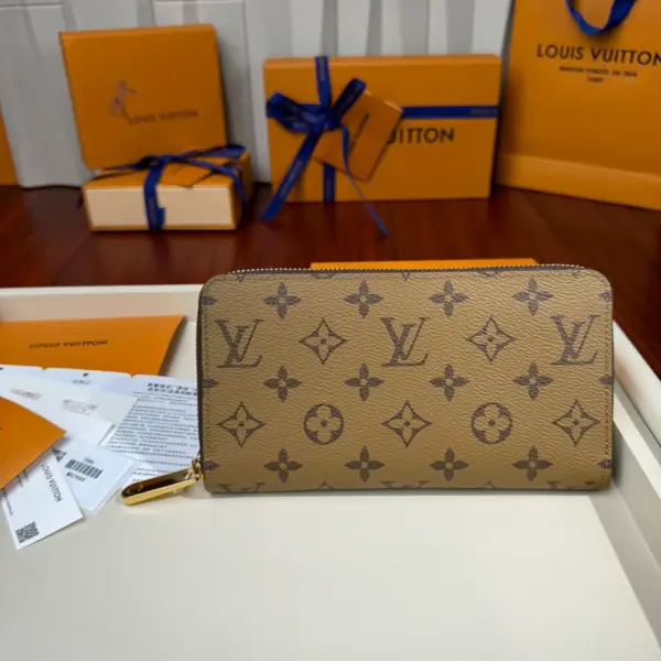 高仿LV Monogram Reverse帆布拉链长夹钱包 - 女士多功能经典款-M82444