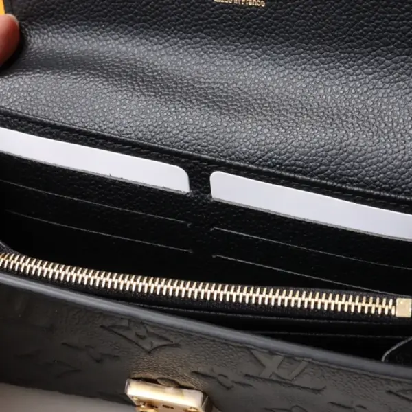 高仿LV Sarah錢包 | Monogram Empreinte皮革 經典S-lock鎖扣設計 多功能長夾-M82638