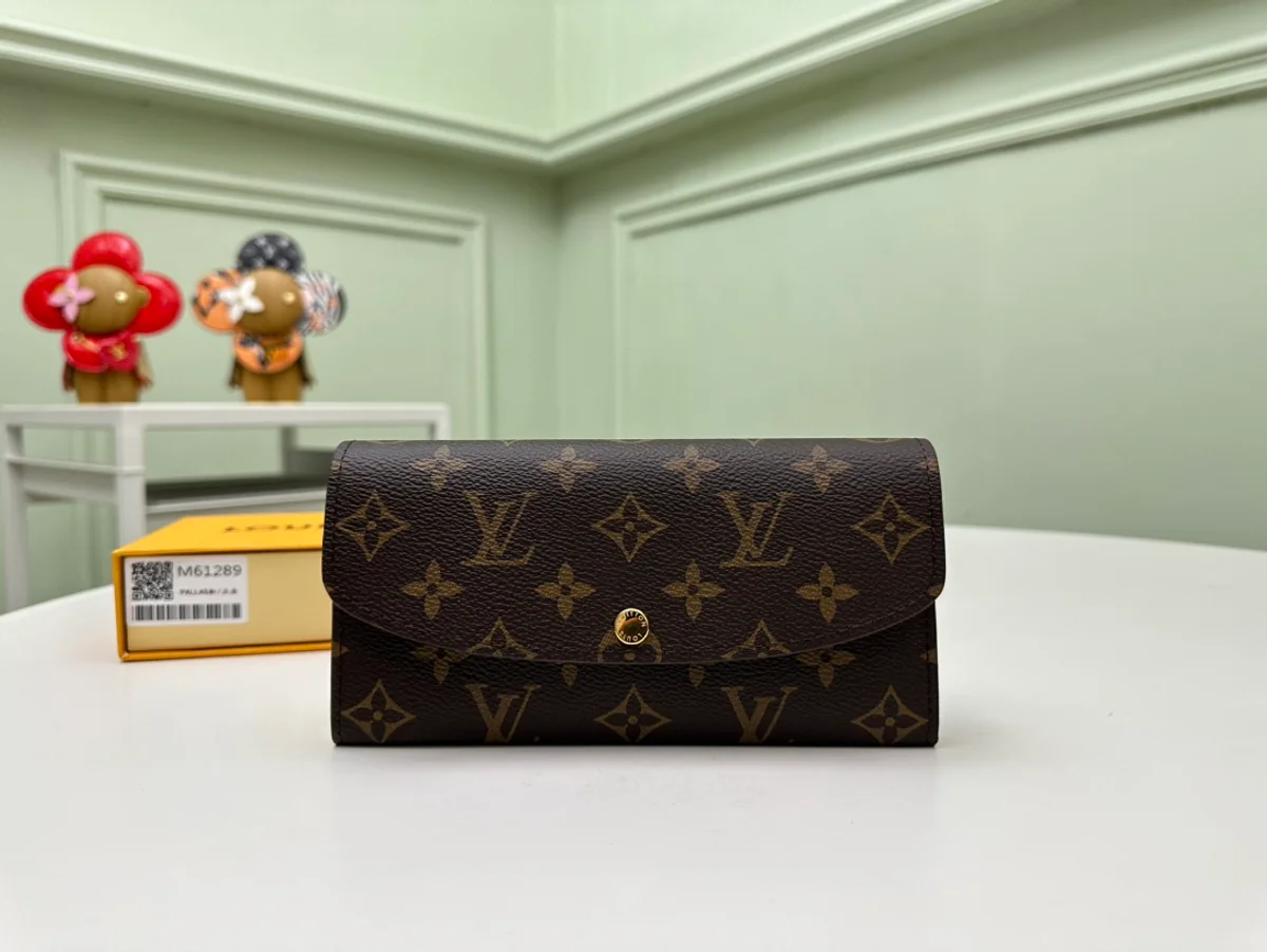 高仿LV Emilie钱夹 - Monogram帆布女士钱包 多功能信用卡夹层设计-M61289
