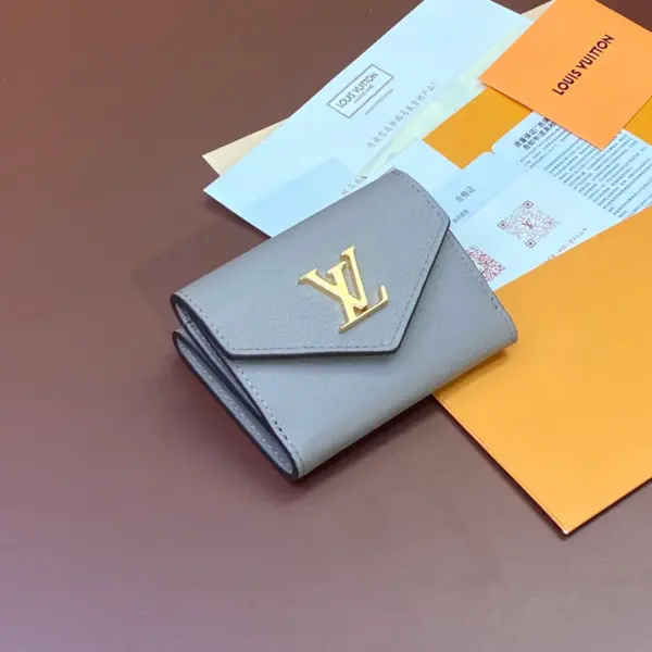 高仿LV Lockmini小牛皮錢包 - 迷你輕奢風琴零錢包 | LV女士小型皮件-M69340