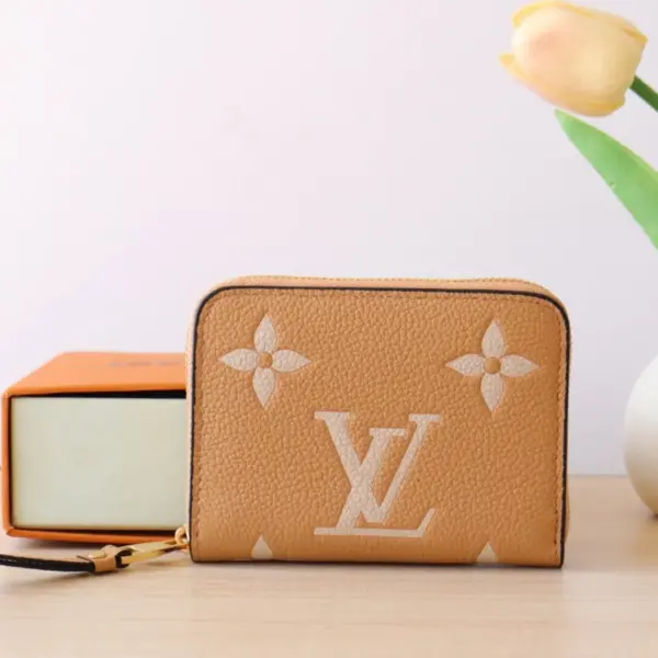高仿LV Monogram Empreinte拉链零钱包 - 经典Arizona色小巧多功能钱夹-M12760 10 高仿LV 高仿LV Monogram Empreinte拉链零钱包 - 经典Arizona色小巧多功能钱夹-M12760 高仿LV