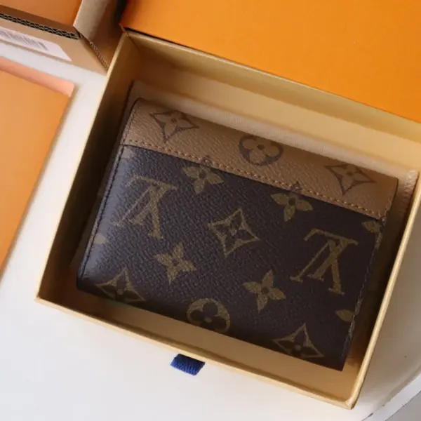 高仿LV LV Victorine短夾錢包 | Monogram Reverse塗層帆布 多功能設計-M81557