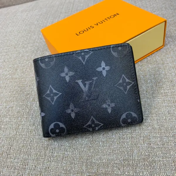 高仿LV Slender男士錢包 | Monogram磨砂牛皮短夾長夾 | 輕薄便攜設計-M11708 11 高仿LV 高仿LV Slender男士錢包 | Monogram磨砂牛皮短夾長夾 | 輕薄便攜設計-M11708 高仿LV