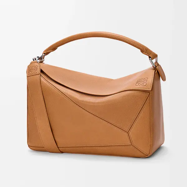 Loewe-羅意威 淺峽谷棕大號柔軟粒面牛皮革 Puzzle 肩背包