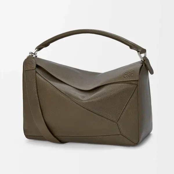 Loewe-羅意威 苔原綠大號柔軟粒面牛皮革 Puzzle 肩背包