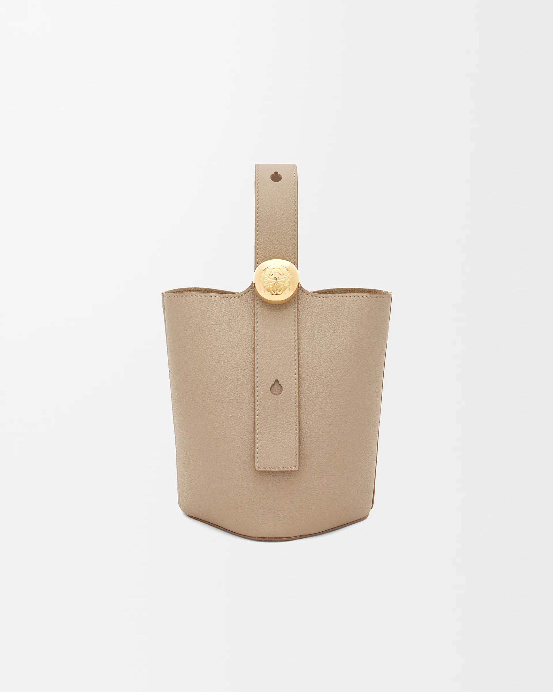 Loewe-羅意威 Pebble Bucket 系列 沙色迷你柔軟粒面牛皮革斜挎水桶手袋 1 Loewe-羅意威 Pebble Bucket 系列 沙色迷你柔軟粒面牛皮革斜挎水桶手袋