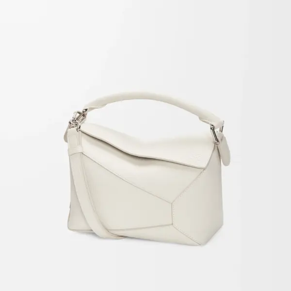 Loewe-羅意威 柔白色小號柔軟粒面牛皮革 Puzzle 肩背包