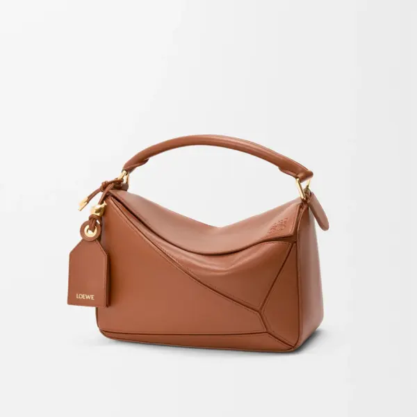 Loewe-羅意威 Pecan 色小號納帕羊皮革 Featherlight Puzzle 肩背包