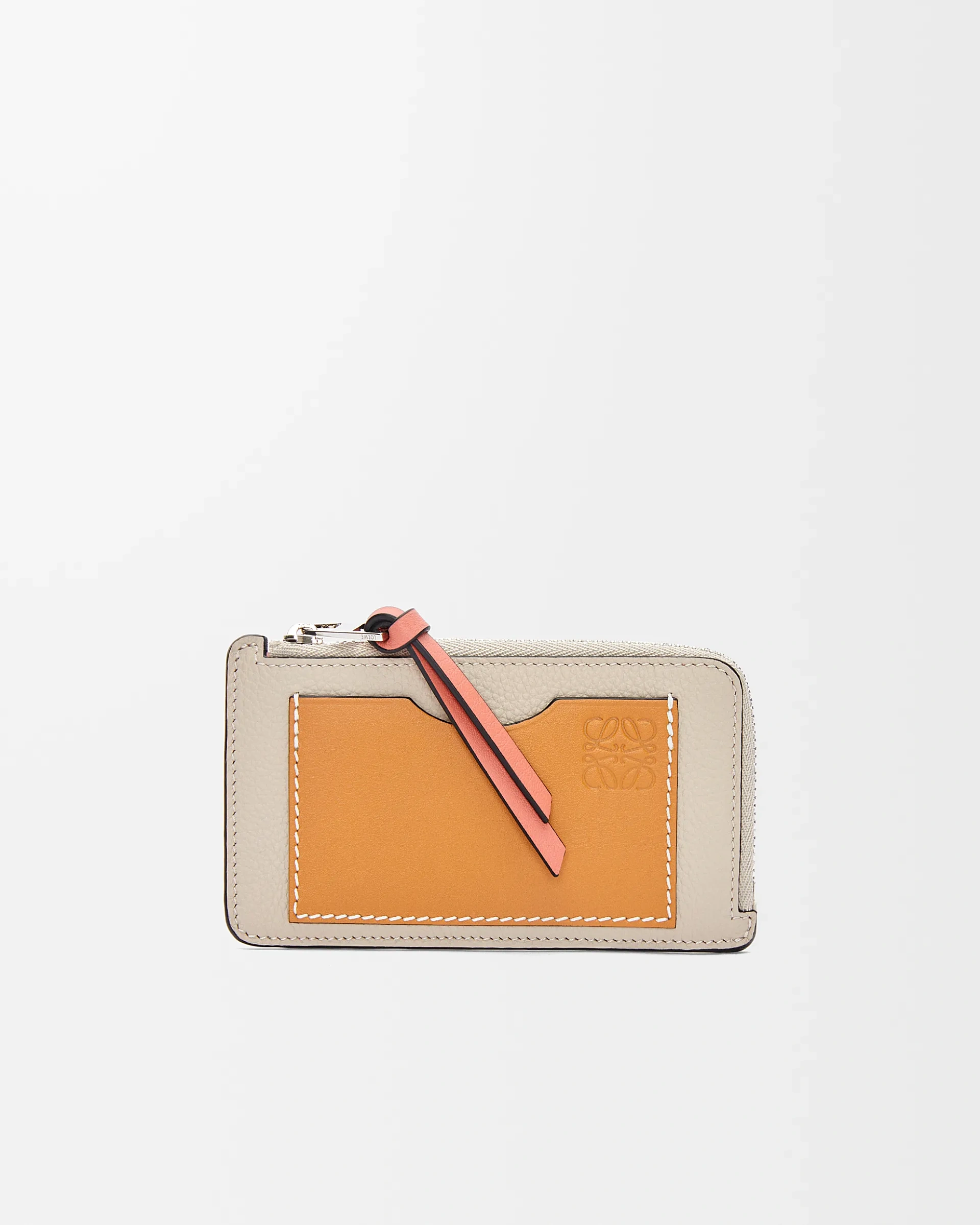 Loewe-羅意威 淺燕麥色 / 蜂蜜色柔軟粒面牛皮革 Anagram 壓紋硬幣卡包 1 Loewe-羅意威 淺燕麥色 / 蜂蜜色柔軟粒面牛皮革 Anagram 壓紋硬幣卡包