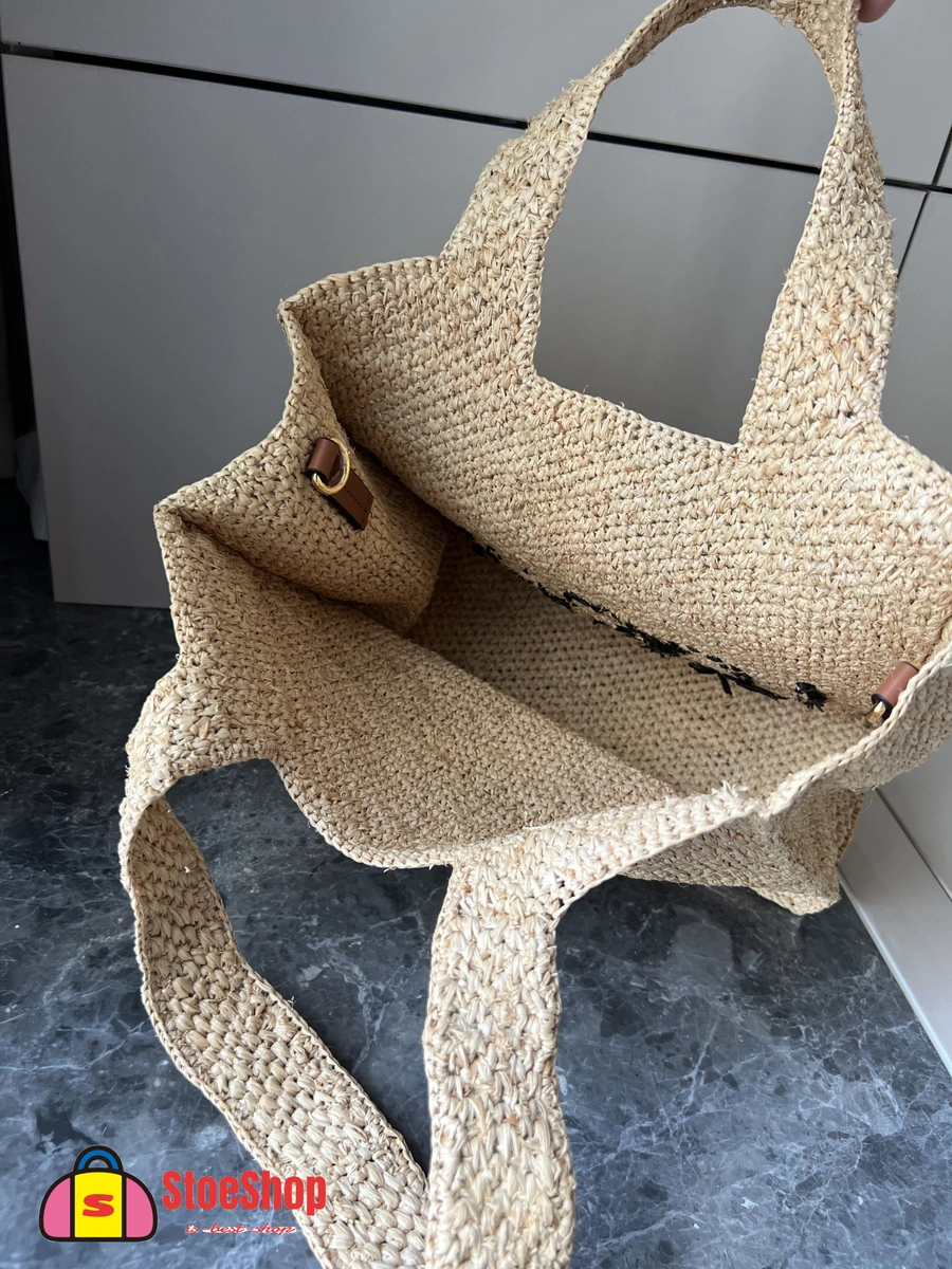 Loewe-羅意威 Font Tote 系列 自然色中號酒椰纖維斜挎包 8 Loewe-羅意威 Font Tote 系列 自然色中號酒椰纖維斜挎包
