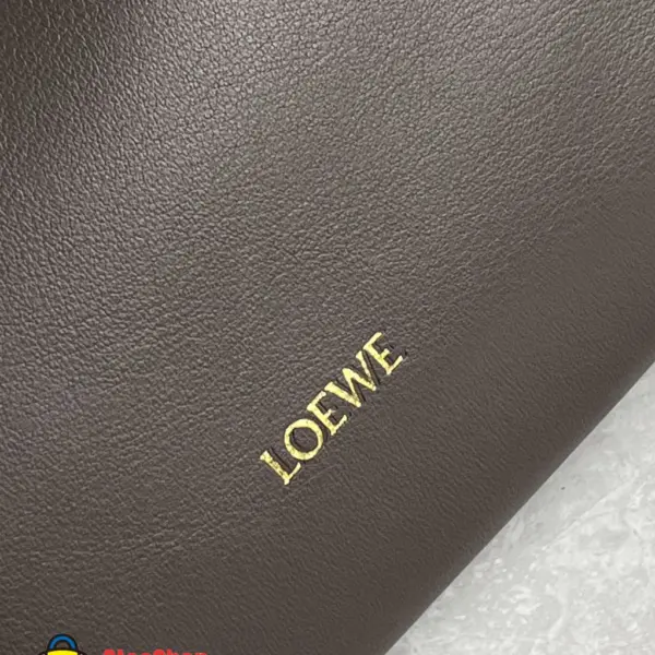 Loewe-羅意威 Flamenco 系列中號肩背手拿包 巧克力色 納帕牛皮革