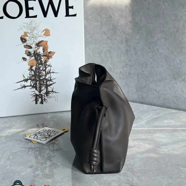 Loewe-羅意威 Flamenco 系列中號肩背手拿包 黑色 納帕牛皮革