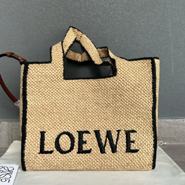 Loewe-羅意威 Font Tote 系列 自然色大號酒椰纖維斜挎包
