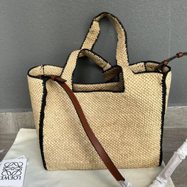 Loewe-羅意威 Font Tote 系列 自然色大號酒椰纖維斜挎包