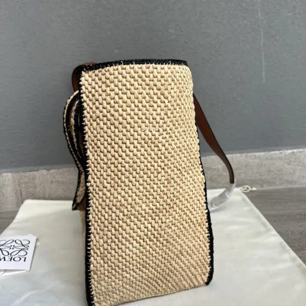 Loewe-羅意威 Font Tote 系列 自然色大號酒椰纖維斜挎包