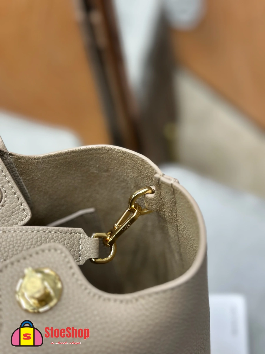 Loewe-羅意威 Pebble Bucket 系列 沙色迷你柔軟粒面牛皮革斜挎水桶手袋 7 Loewe-羅意威 Pebble Bucket 系列 沙色迷你柔軟粒面牛皮革斜挎水桶手袋
