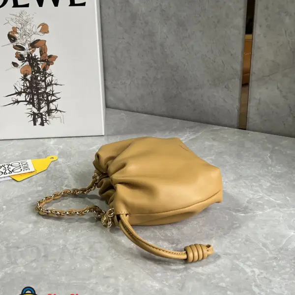 Loewe-羅意威 沙漠黃迷你柔軟納帕羊皮革 Flamenco Purse 肩背包