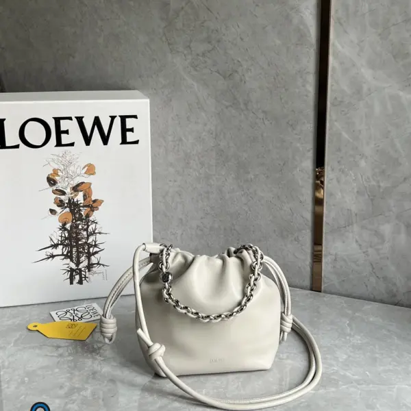 Loewe-羅意威 海鹽白迷你柔軟納帕羊皮革 Flamenco Purse 肩背包