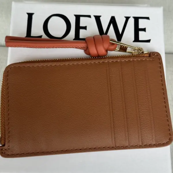 Loewe-羅意威 棕褐 / 木瓜色亮面納帕牛皮革繩結硬幣卡包