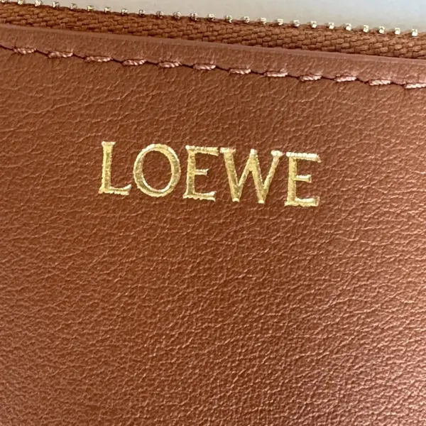 Loewe-羅意威 棕褐 / 木瓜色亮面納帕牛皮革繩結硬幣卡包
