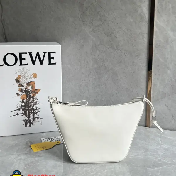 Loewe-羅意威 柔白色迷你經典牛皮革 Hammock Hobo 肩背包