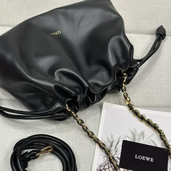 Loewe-羅意威 黑色大號柔軟納帕羊皮革 Flamenco Purse 肩背包