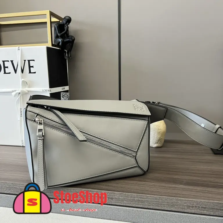 Loewe-羅意威 瀝青灰迷你經典牛皮革 Puzzle 腰包