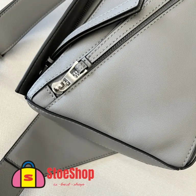 Loewe-羅意威 瀝青灰迷你經典牛皮革 Puzzle 腰包