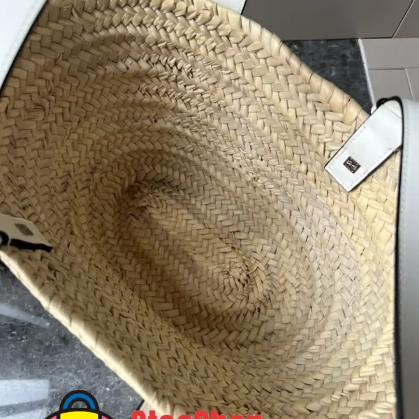 Loewe-羅意威 Basket 系列 自然色 / 白色小號棕櫚葉與牛皮革編織袋 14 Loewe-羅意威 Basket 系列 自然色 / 白色小號棕櫚葉與牛皮革編織袋