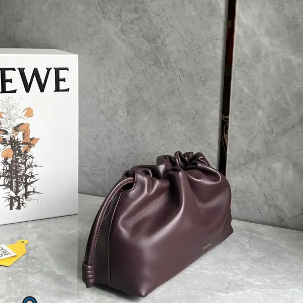 Loewe-羅意威 深酒紅大號柔軟納帕羊皮革 Flamenco Purse 肩背包
